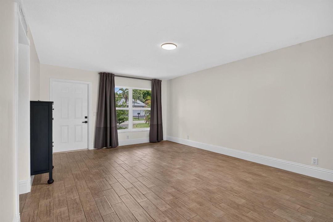 19-web-or-mls-6410-3967
