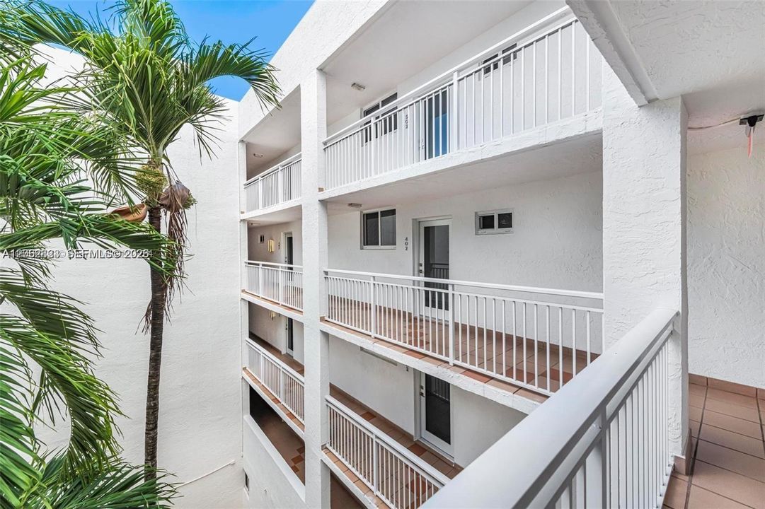 В аренду: $2,995 (2 спален, 2 ванн, 752 Квадратных фут)