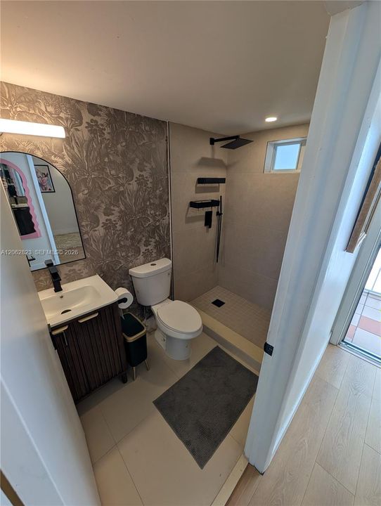 В аренду: $2,995 (2 спален, 2 ванн, 752 Квадратных фут)