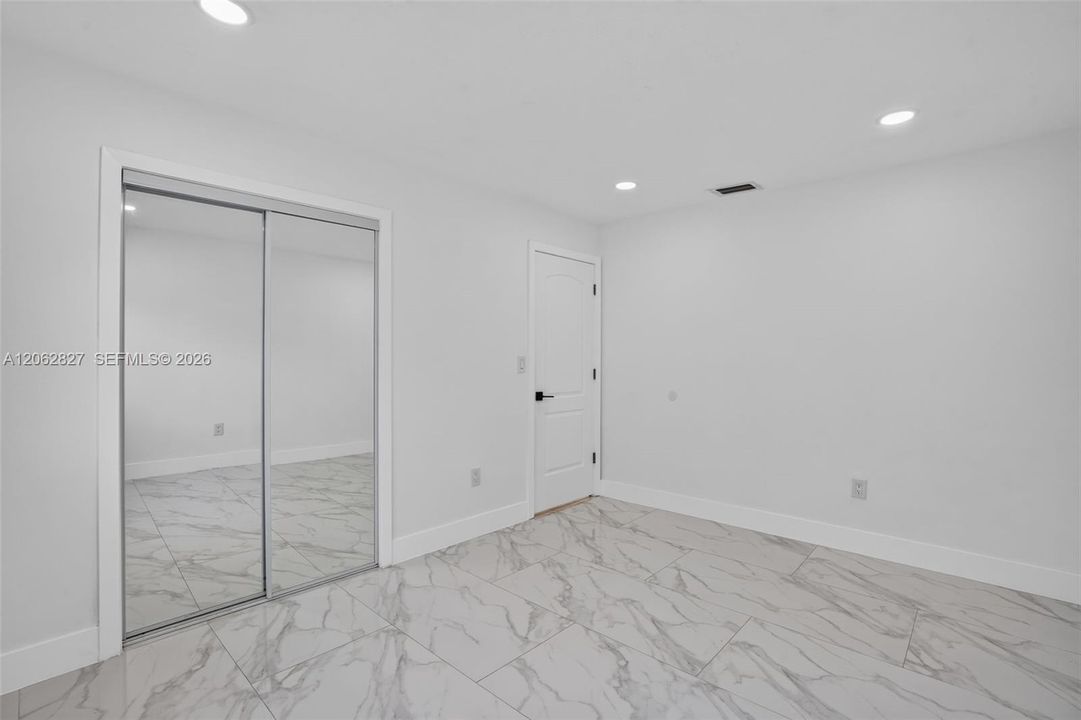 En Venta: $610,000 (3 camas, 2 baños, 1580 Pies cuadrados)