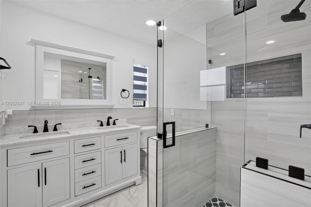 En Venta: $610,000 (3 camas, 2 baños, 1580 Pies cuadrados)