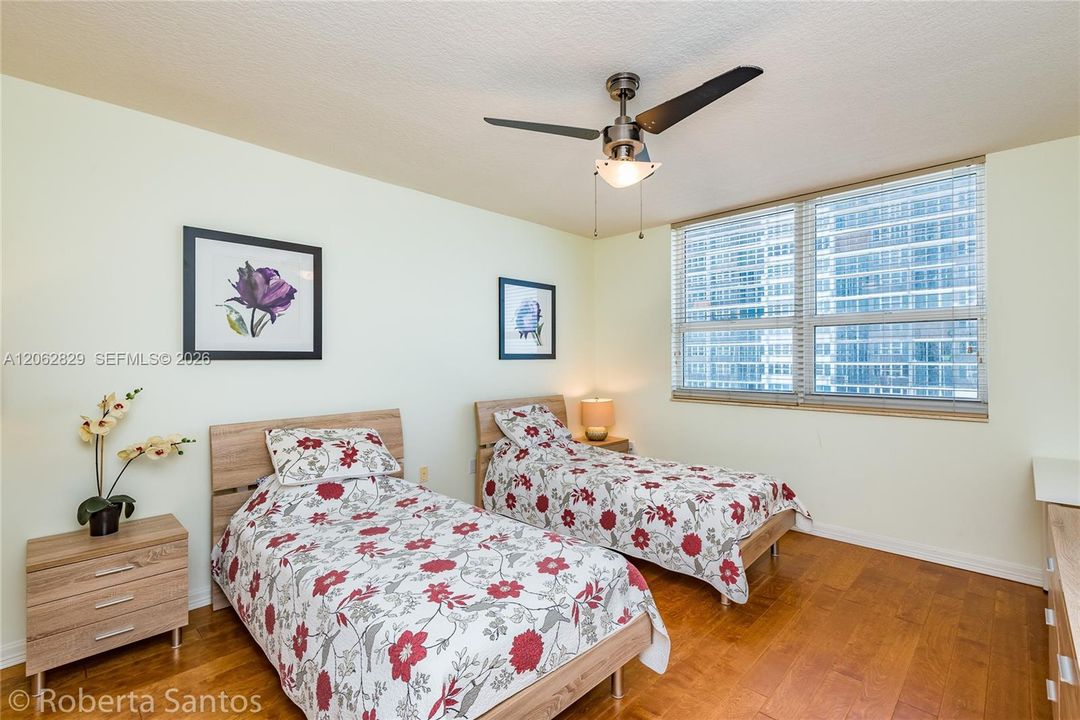 For Rent: $3,750 (2 beds, 2 baths, 1150 Square Feet)