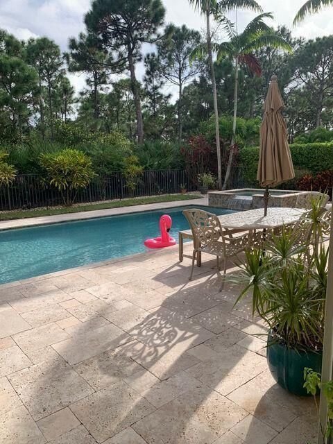 pool