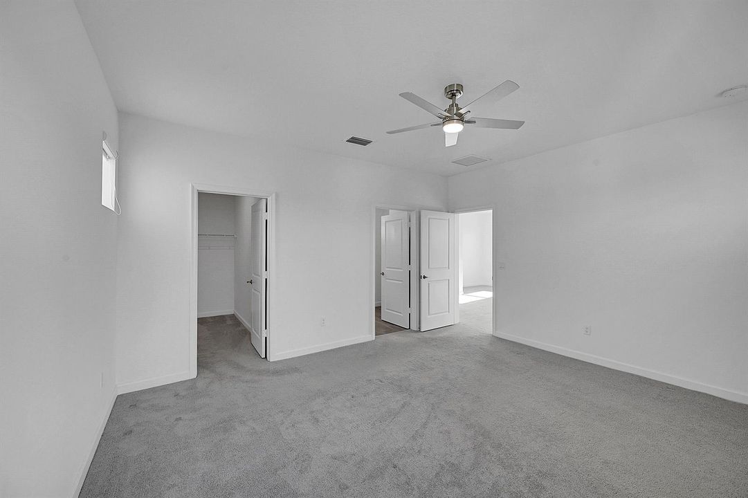 5742 Graceful Way