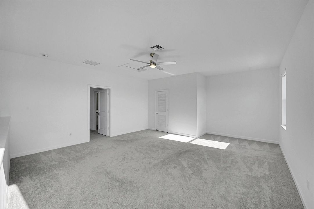 5742 Graceful Way