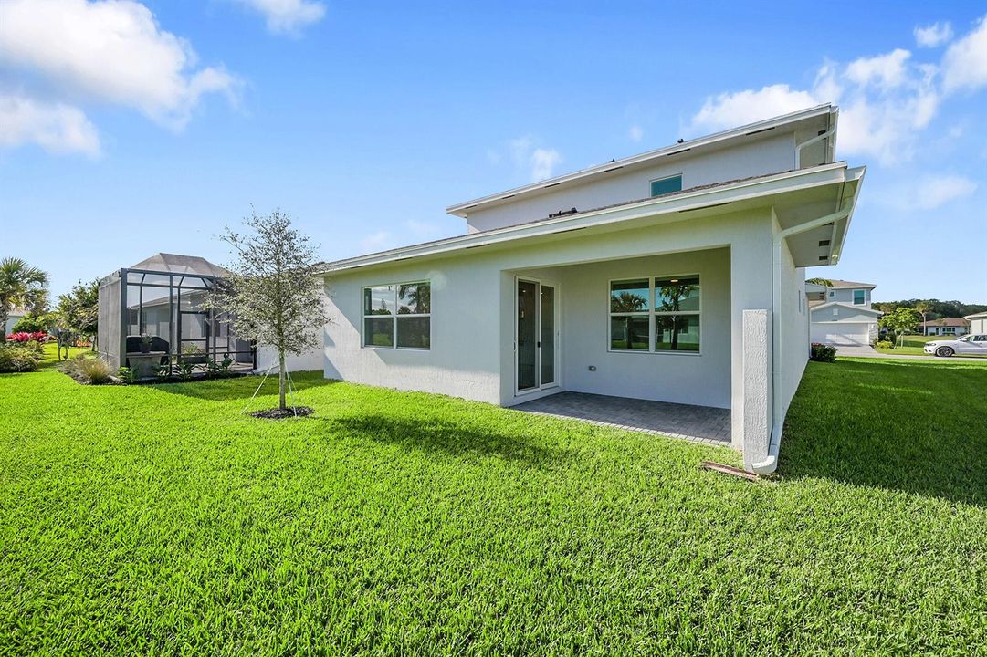 5742 Graceful Way