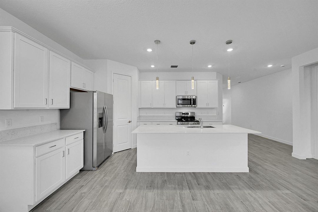 5742 Graceful Way