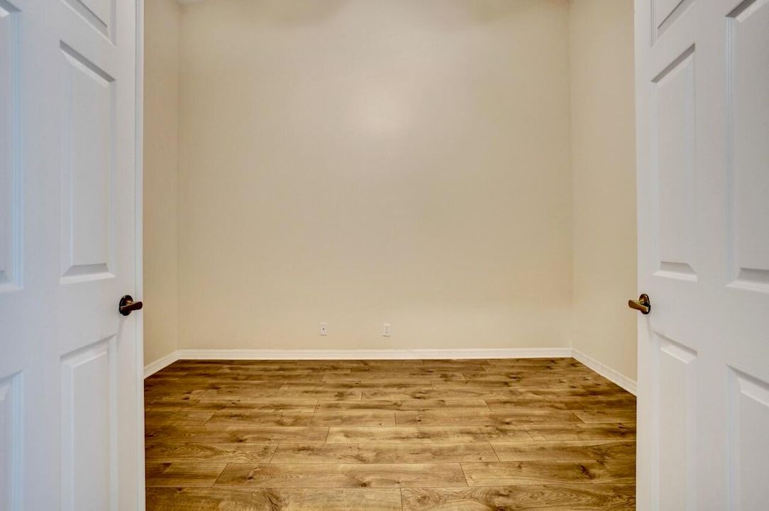 8375 Logia Circle - 50