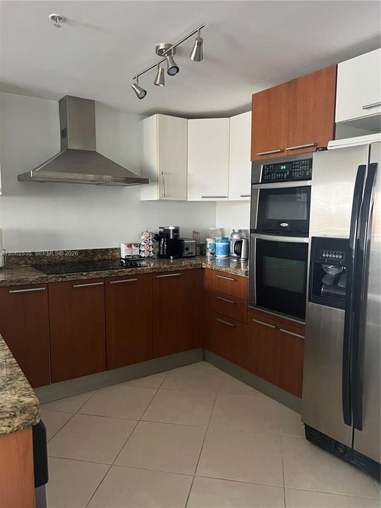 На продажу: $395,000 (1 спален, 1 ванн, 630 Квадратных фут)