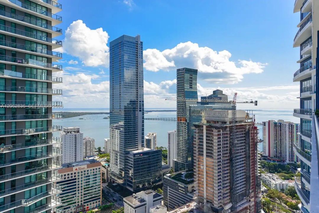 En Venta: $465,000 (1 camas, 1 baños, 877 Pies cuadrados)
