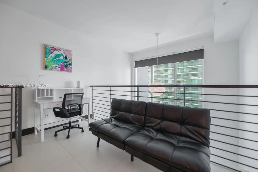 En Venta: $465,000 (1 camas, 1 baños, 877 Pies cuadrados)