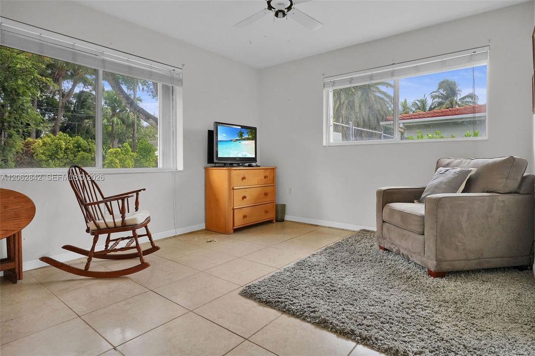 For Sale: $1,700,000 (4 beds, 3 baths, 2822 Square Feet)