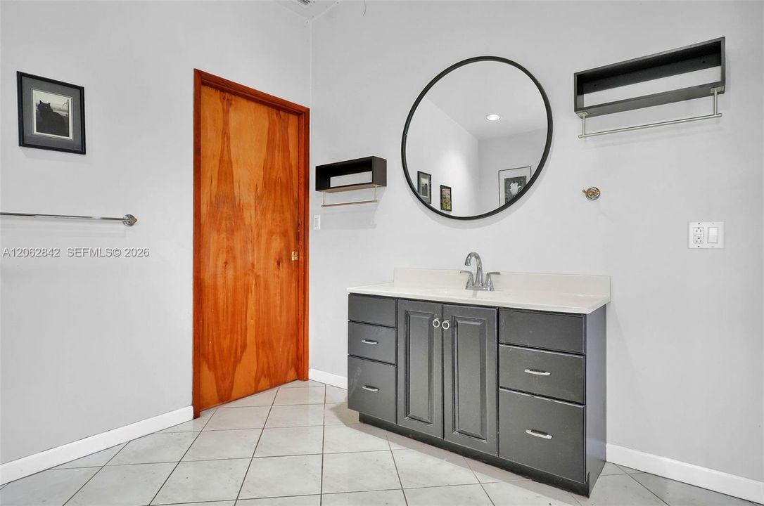 For Sale: $1,700,000 (4 beds, 3 baths, 2822 Square Feet)