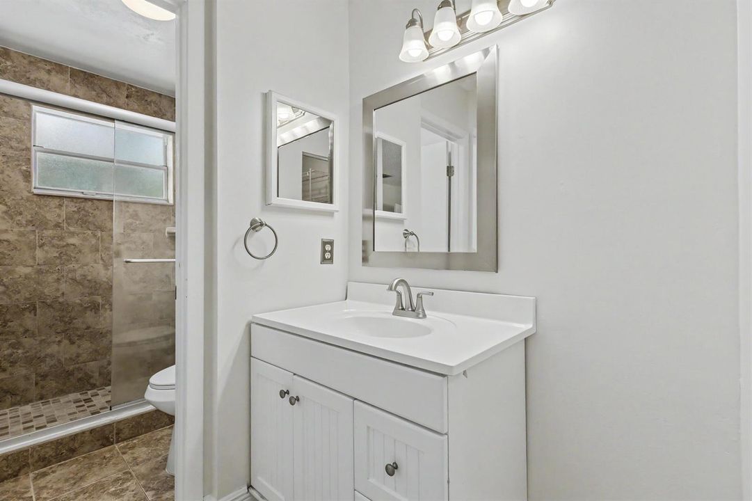 Ensuite bathroom