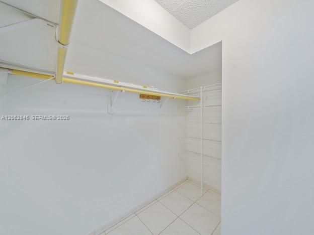 На продажу: $360,000 (1 спален, 1 ванн, 901 Квадратных фут)