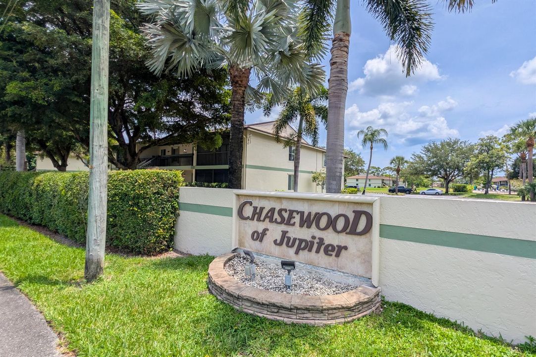 6446 Chasewood Dr_Large-1