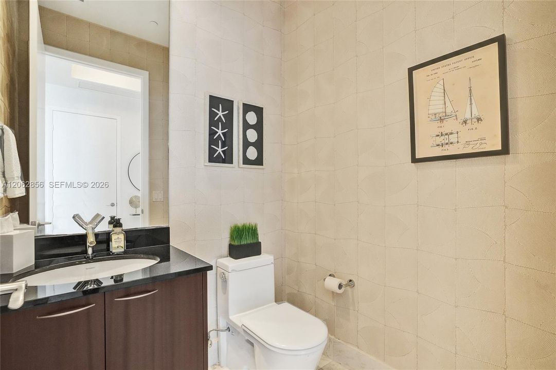 En Renta: $16,800 (3 camas, 3 baños, 2327 Pies cuadrados)