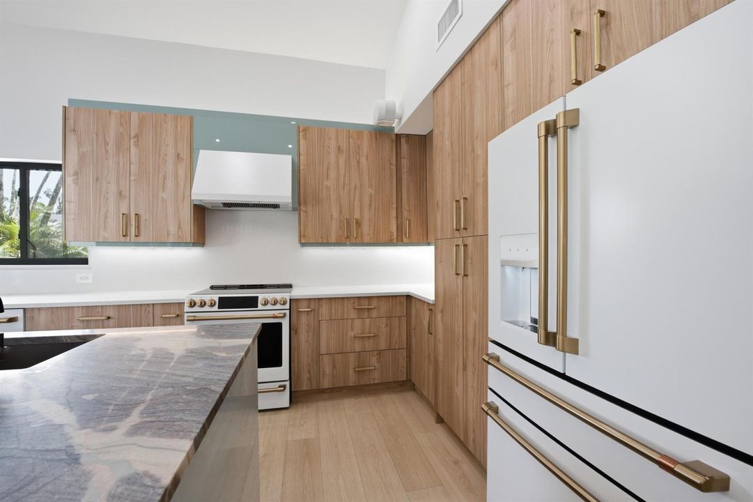 Quartz Counter Tops