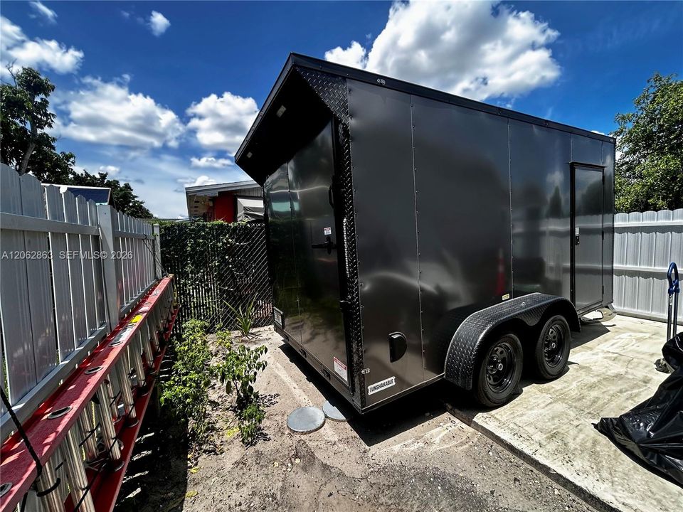 В аренду: $3,450 (3 спален, 2 ванн, 1152 Квадратных фут)