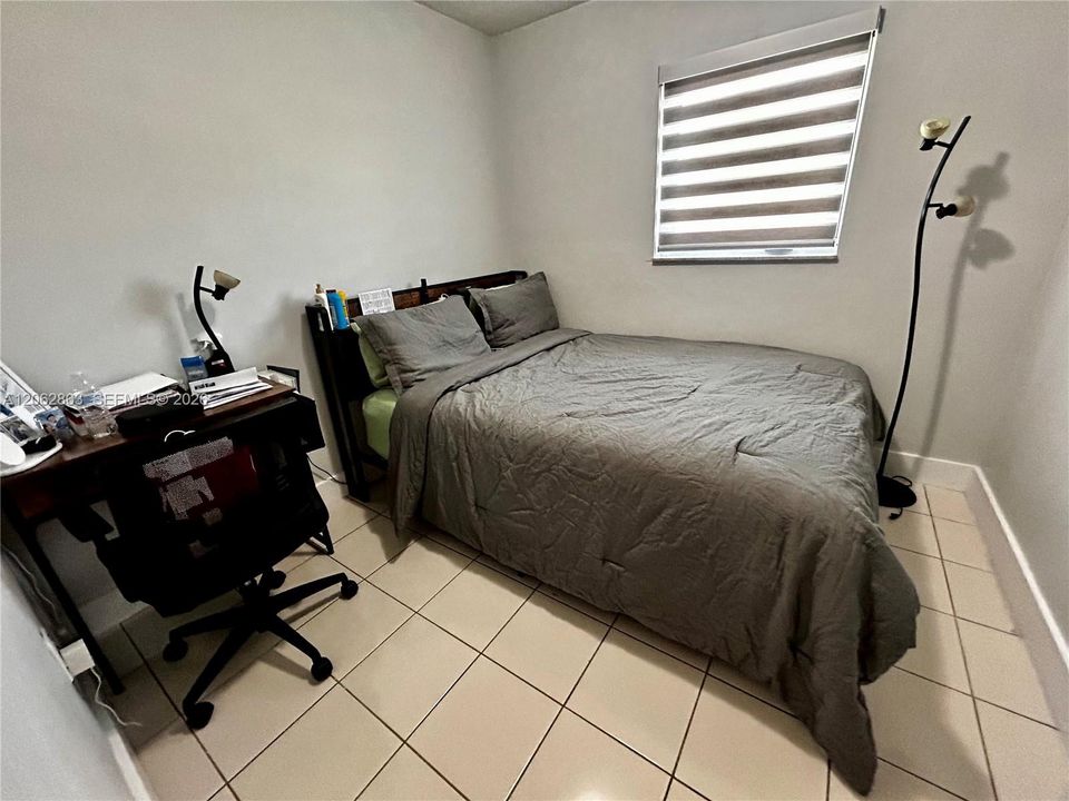 В аренду: $3,450 (3 спален, 2 ванн, 1152 Квадратных фут)