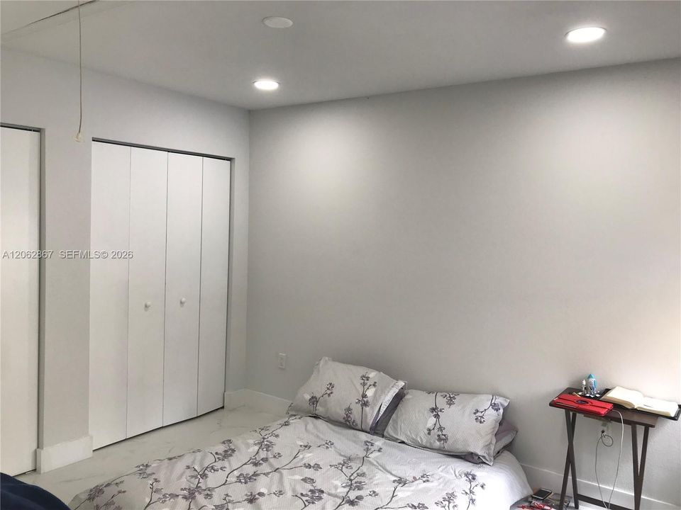 В аренду: $4,000 (4 спален, 2 ванн, 1831 Квадратных фут)