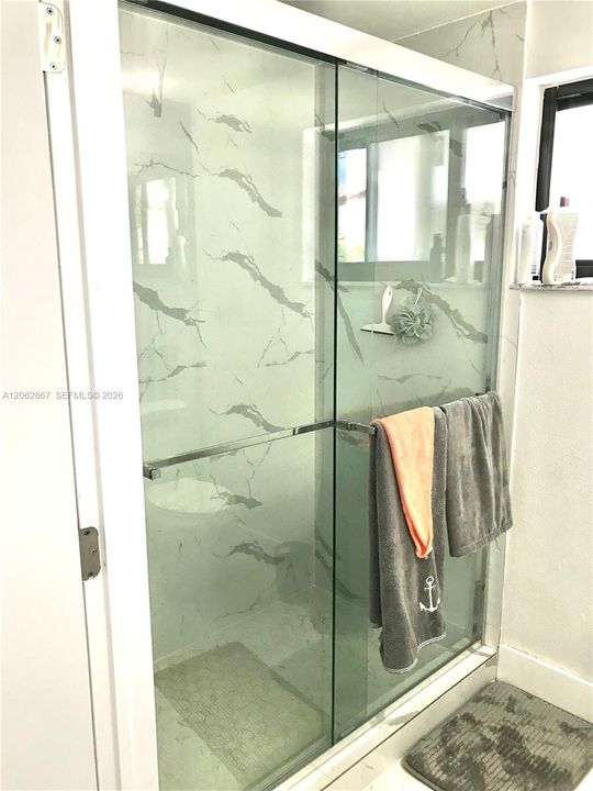 В аренду: $4,000 (4 спален, 2 ванн, 1831 Квадратных фут)