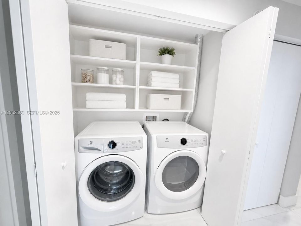На продажу: $960,000 (3 спален, 3 ванн, 1557 Квадратных фут)