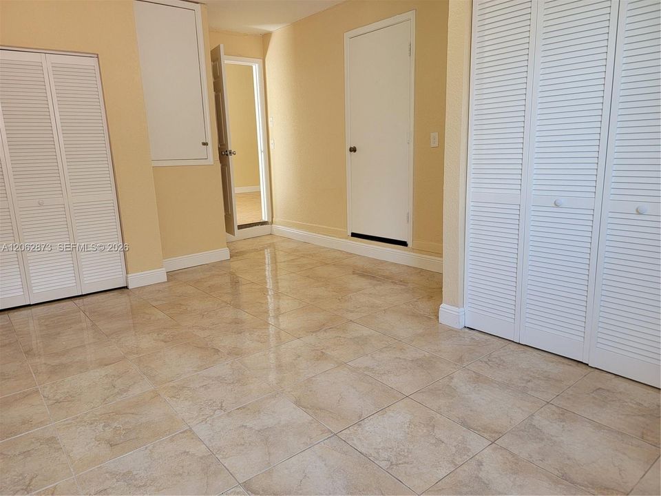 En Venta: $585,000 (3 camas, 2 baños, 1684 Pies cuadrados)