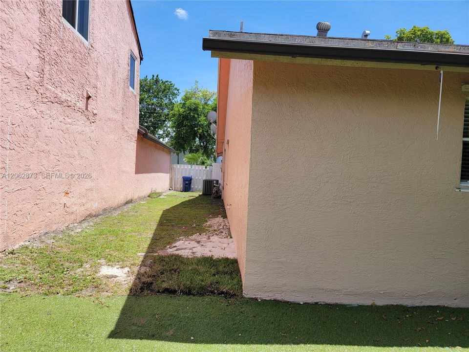 En Venta: $585,000 (3 camas, 2 baños, 1684 Pies cuadrados)