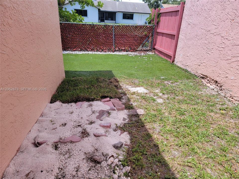En Venta: $585,000 (3 camas, 2 baños, 1684 Pies cuadrados)