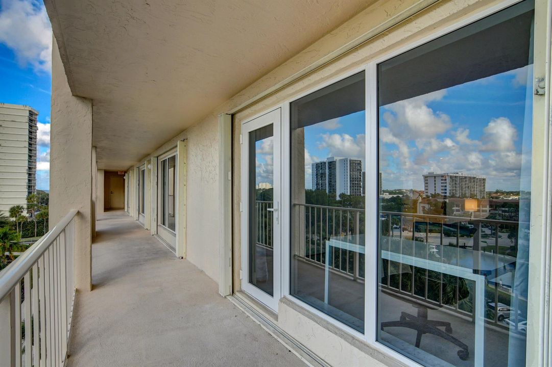 Hurricane Impact Windows