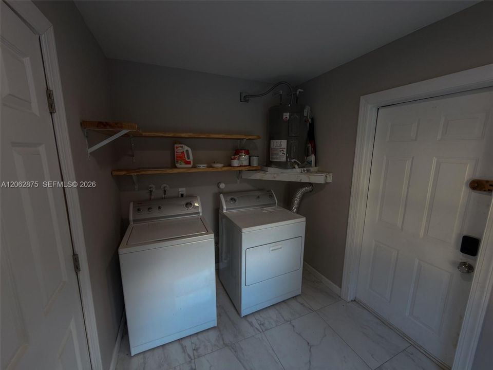 En Venta: $899,999 (0 camas, 0 baños, 2638 Pies cuadrados)
