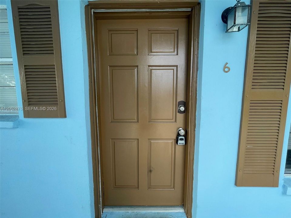 For Sale: $170,000 (1 beds, 1 baths, 600 Square Feet)