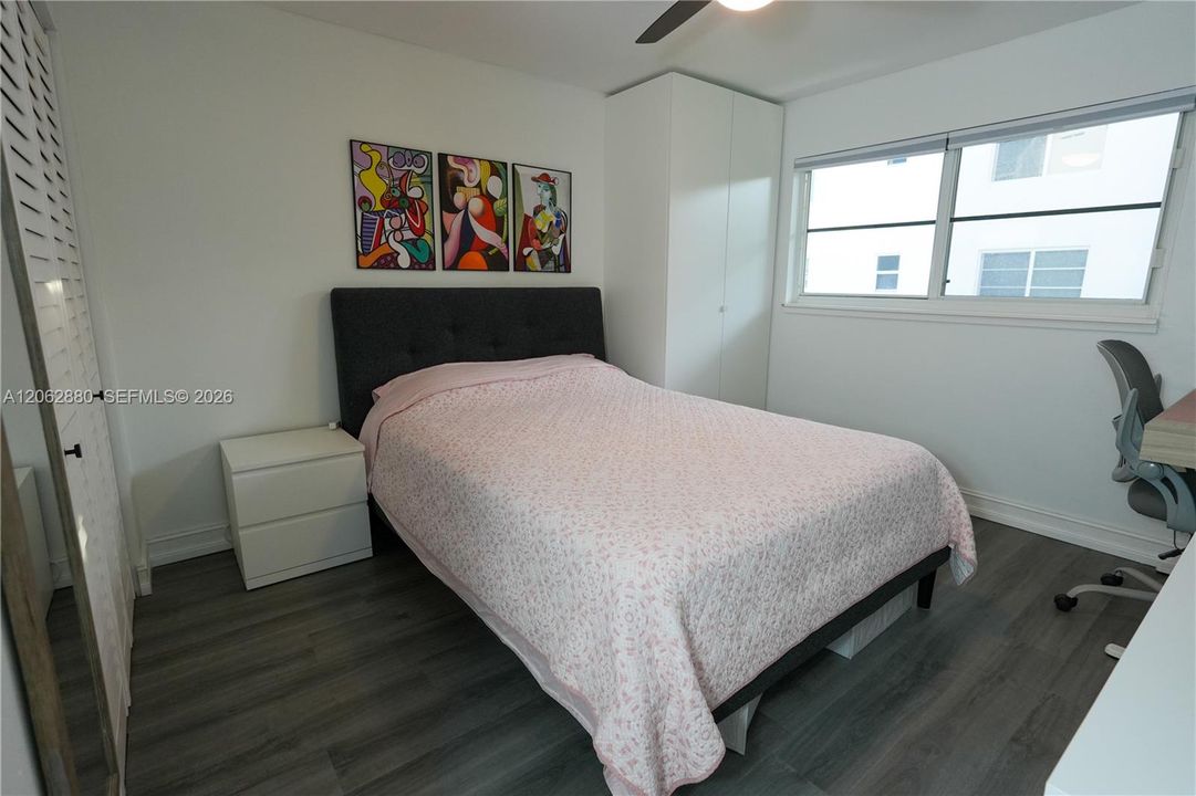 В аренду: $2,200 (2 спален, 2 ванн, 910 Квадратных фут)