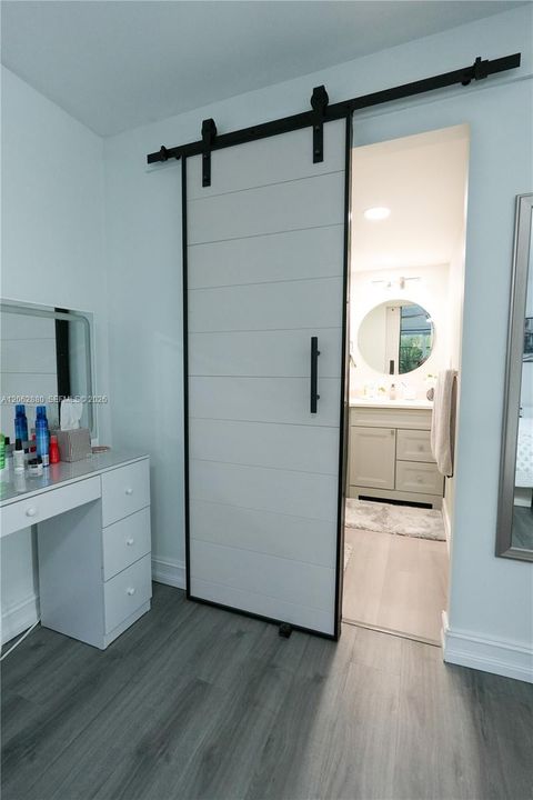 В аренду: $2,200 (2 спален, 2 ванн, 910 Квадратных фут)