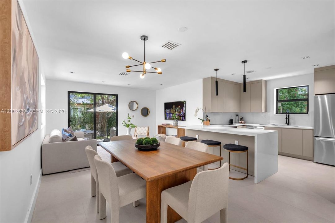 For Sale: $1,559,000 (3 beds, 2 baths, 1575 Square Feet)
