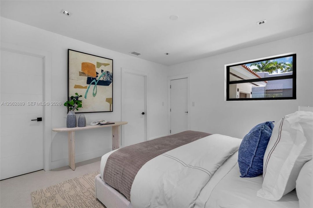For Sale: $1,559,000 (3 beds, 2 baths, 1575 Square Feet)