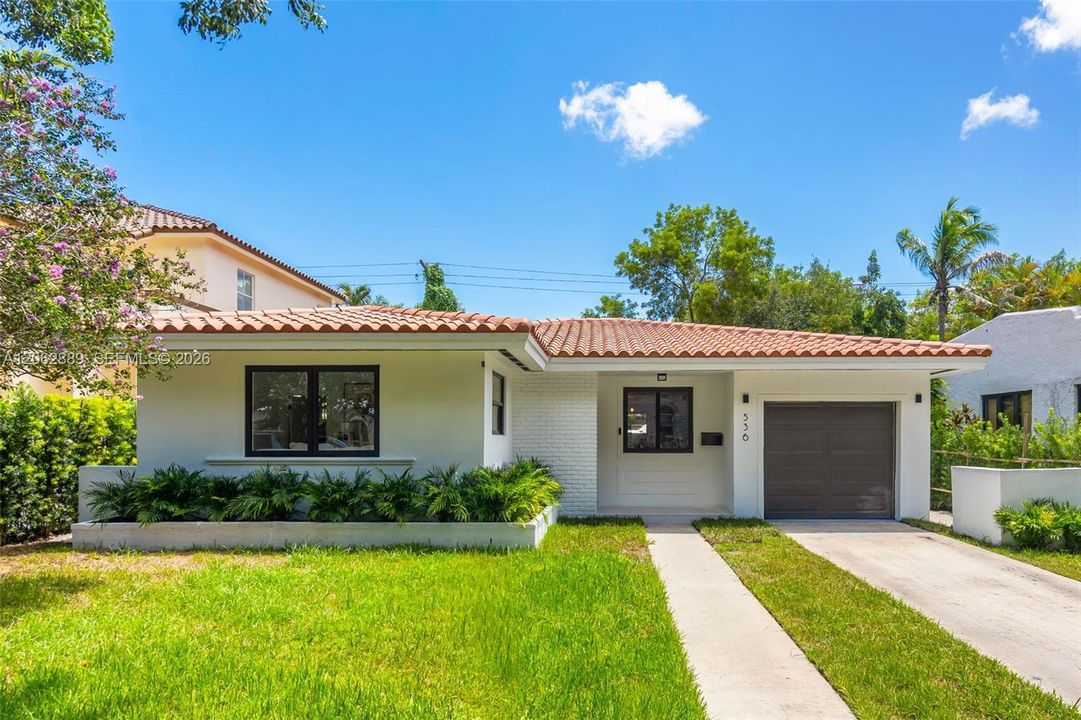 For Sale: $1,559,000 (3 beds, 2 baths, 1575 Square Feet)