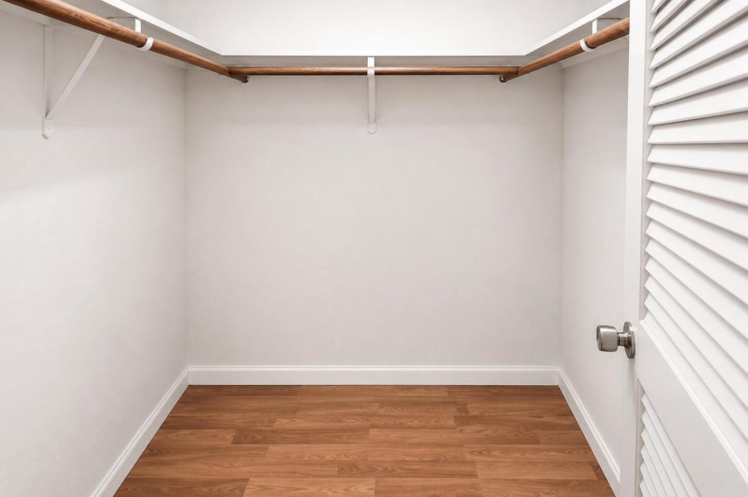 Walk-in closet