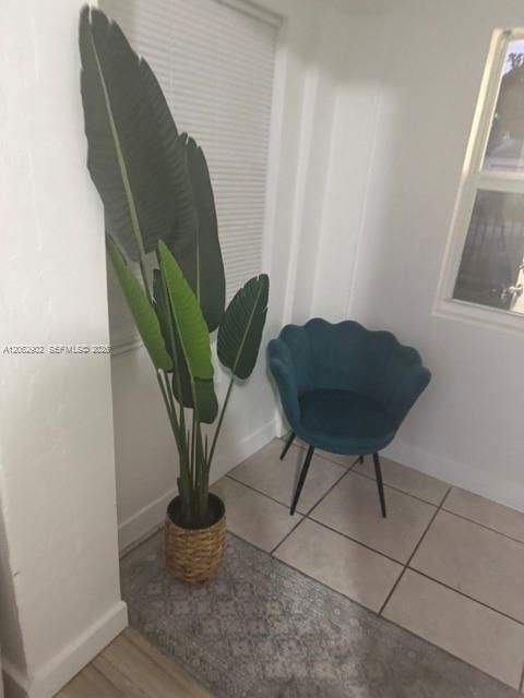 В аренду: $3,800 (4 спален, 1 ванн, 1267 Квадратных фут)