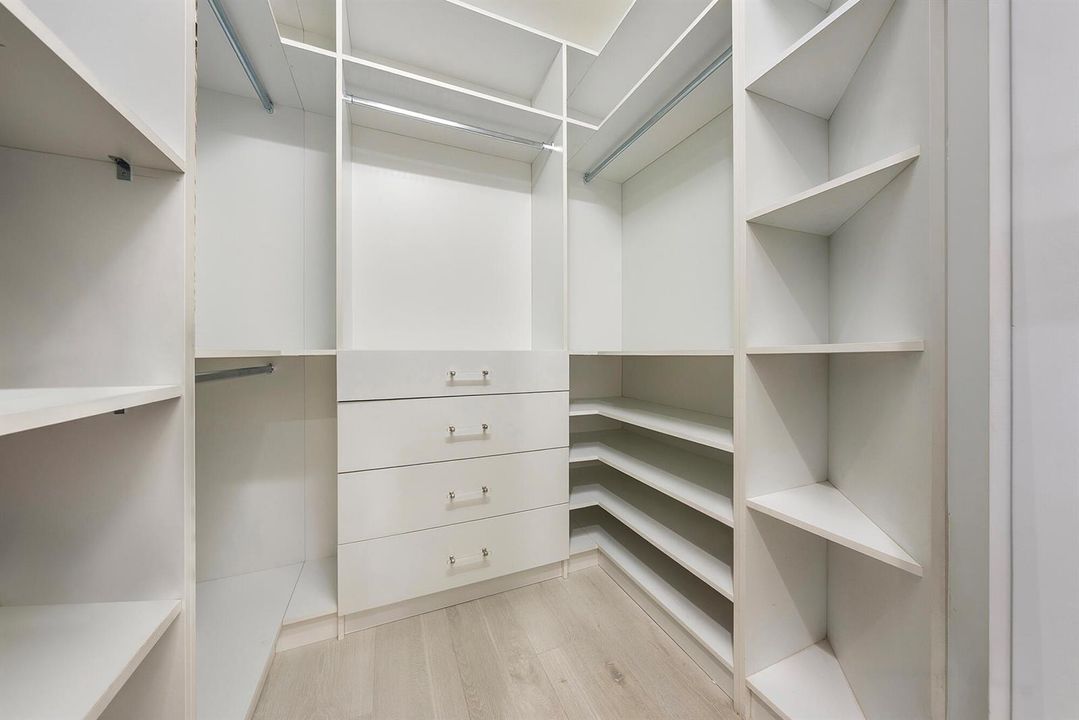 Walk In Closet