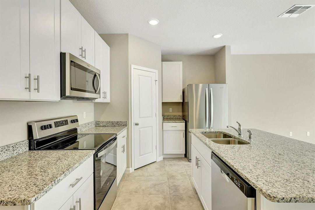 Open Kitchen