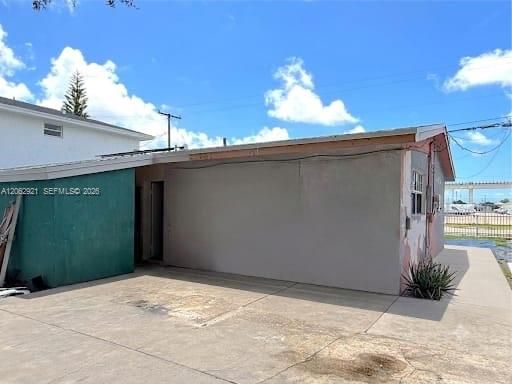 На продажу: $435,000 (3 спален, 1 ванн, 1283 Квадратных фут)