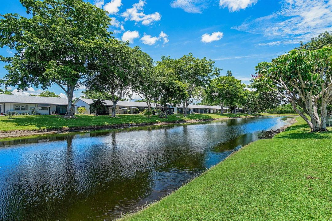 037-14595LucyDrive-DelrayBeach-FL-33484-