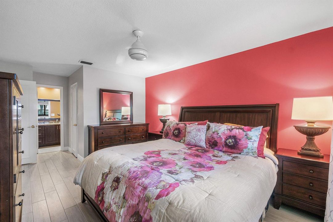 028-14595LucyDrive-DelrayBeach-FL-33484-