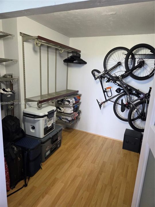 В аренду: $2,500 (2 спален, 2 ванн, 1130 Квадратных фут)