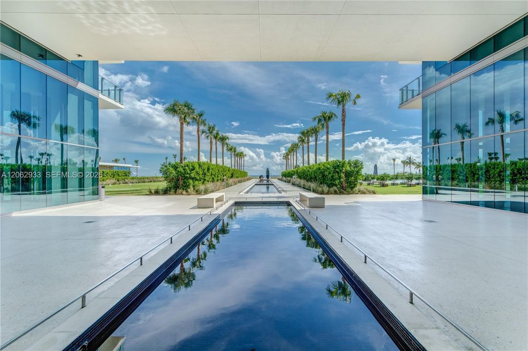 For Rent: $20,000 (2 beds, 3 baths, 1703 Square Feet)