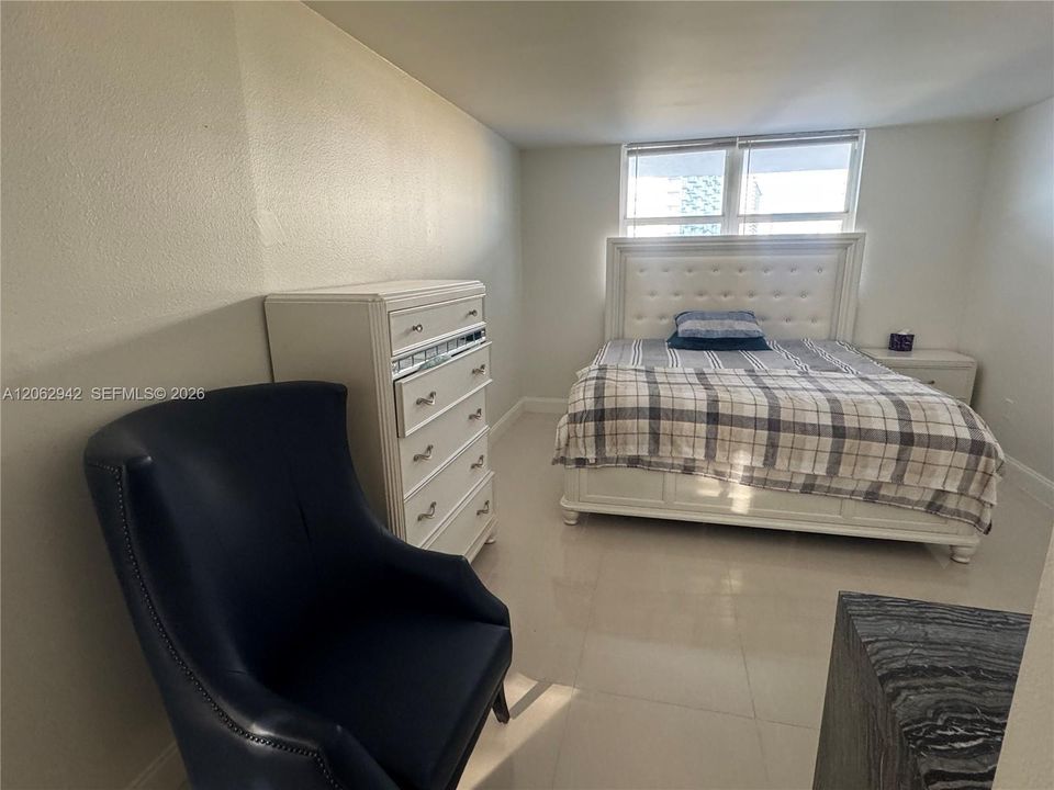В аренду: $2,500 (1 спален, 1 ванн, 837 Квадратных фут)