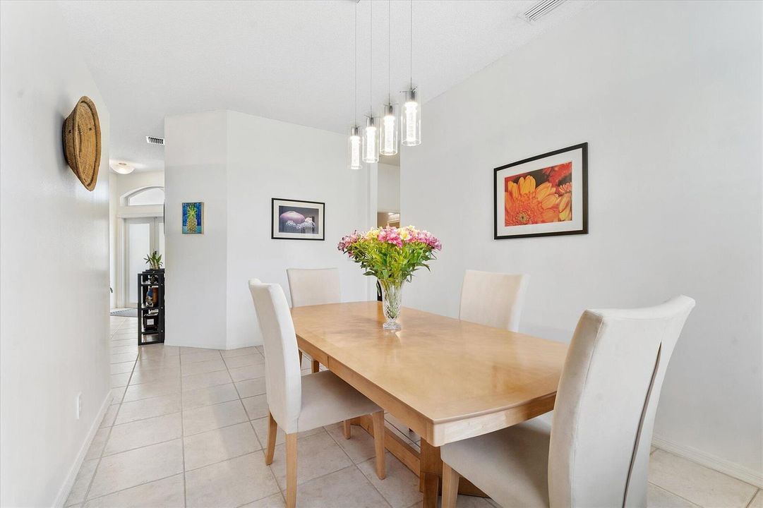 05-16007 Opan Creek Drive_005