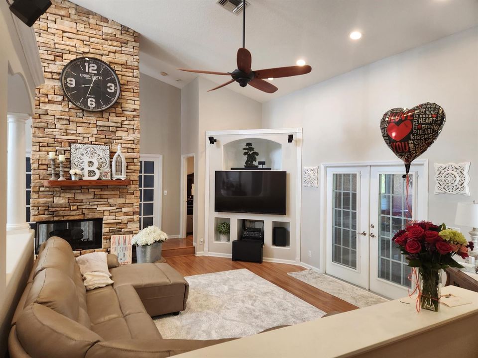 Livingroom3